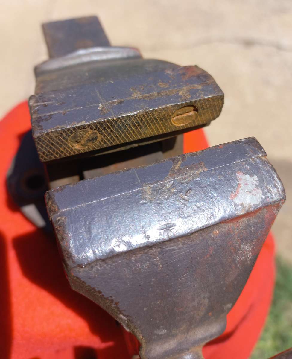 Small Record No0 vice - Made in England 1909 - 2000 by Record Tools Sheffield