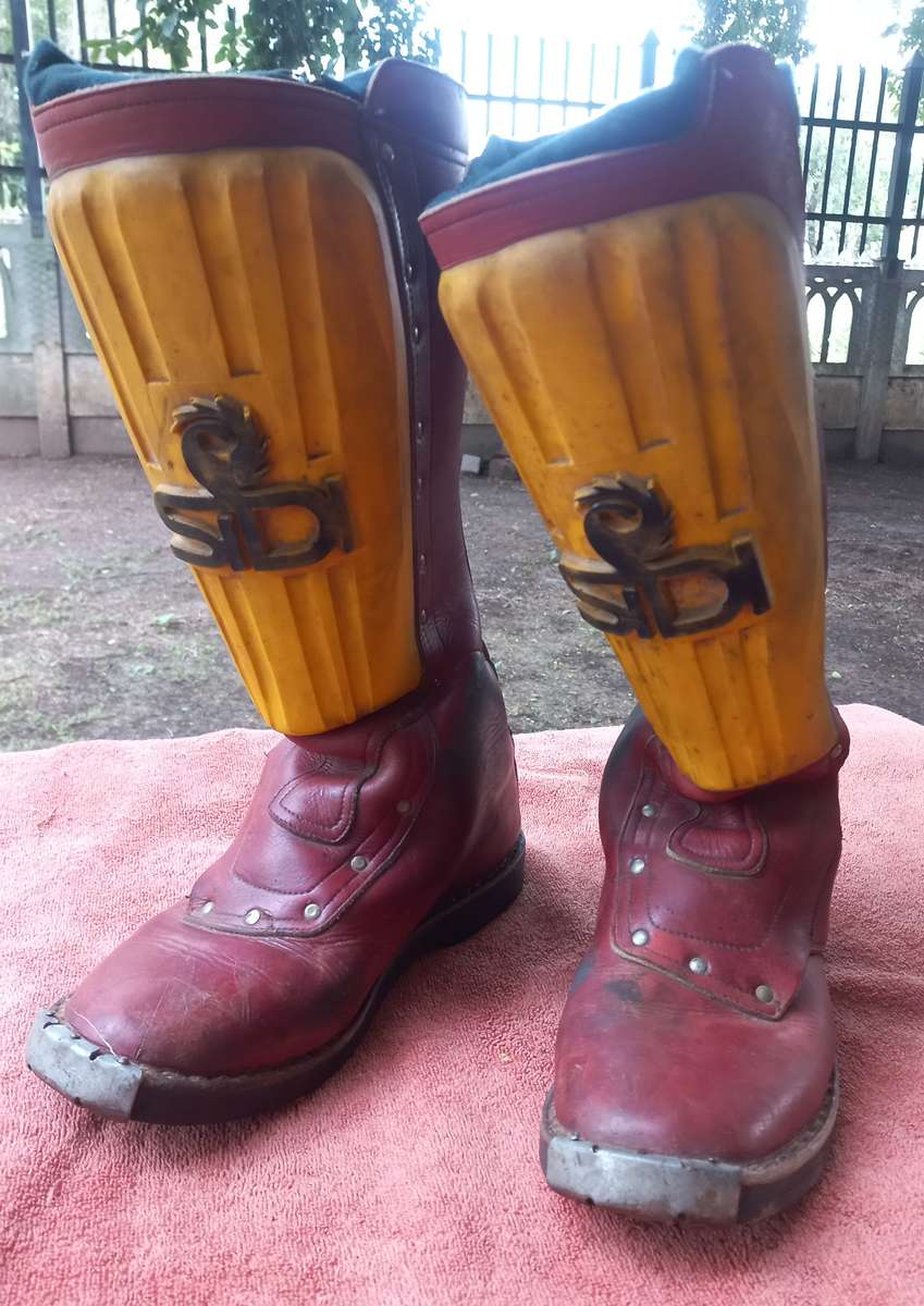 Vintage motocross boots size 8 - SiDi 1983 (42 years old) still good condition - see photo article