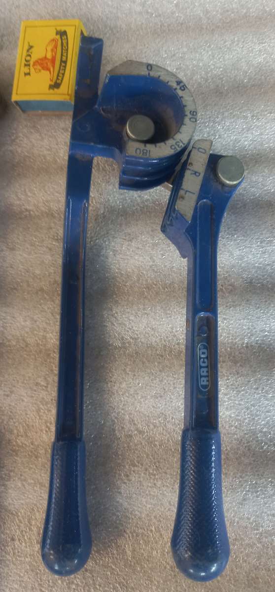 Lot of 4x tube/pipe benders for soft drawn copper & aluminum pipes with bending springs