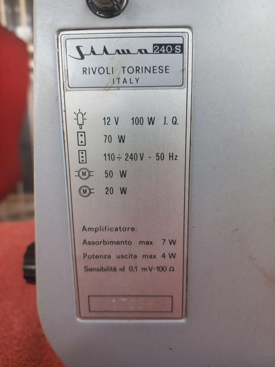 Vintage 8mm film projector Silma 240S - see photos & description