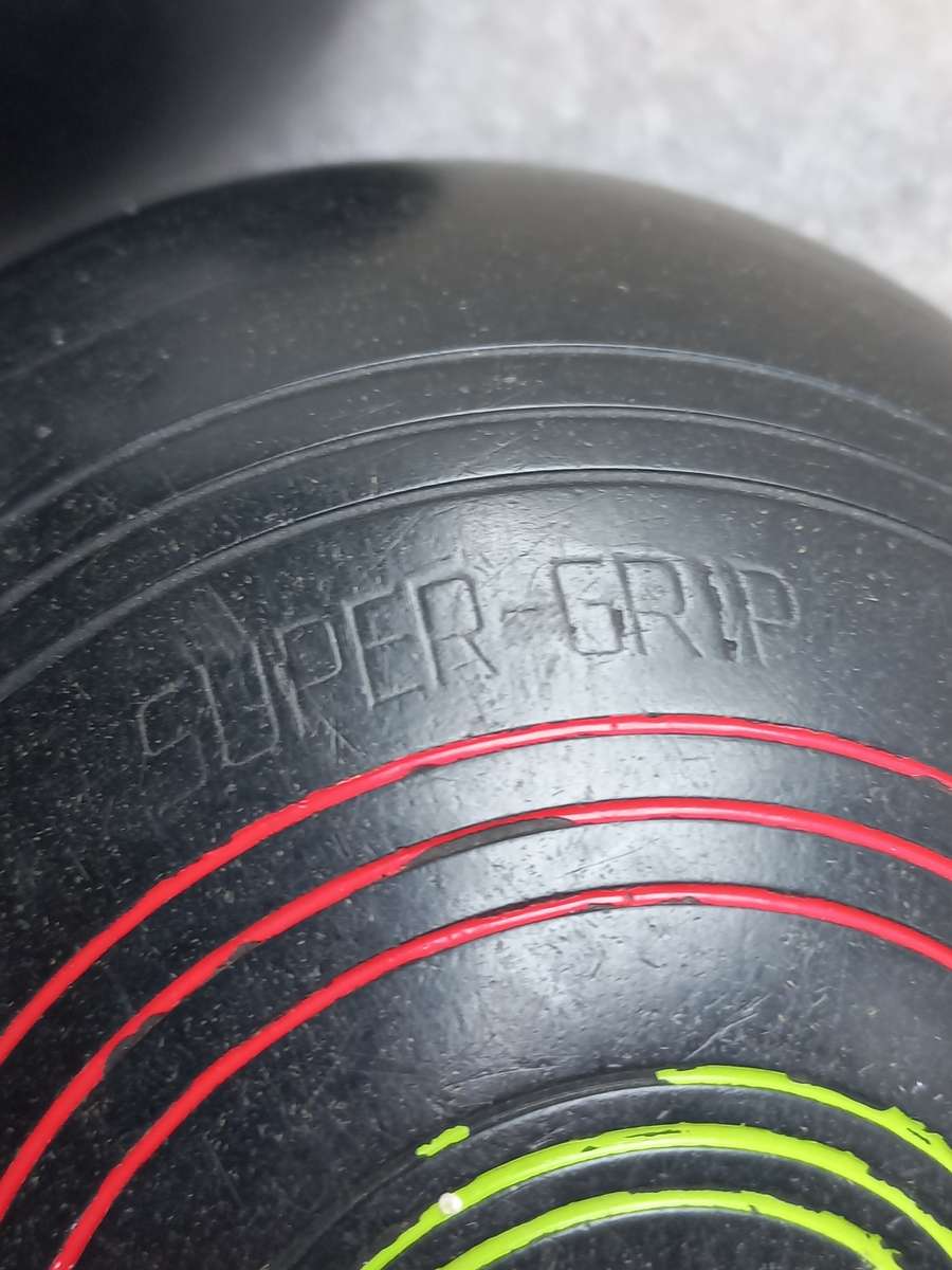 Bowls / Rolbal balls x4 Henselite Lawn Bowls Super Grip size 4 15/16 Official S.A.B.A Heavy weight