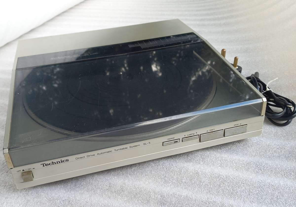 Technics SL-5 Direct drive Automatic Turntable system ( needs Needle ) see photos & description