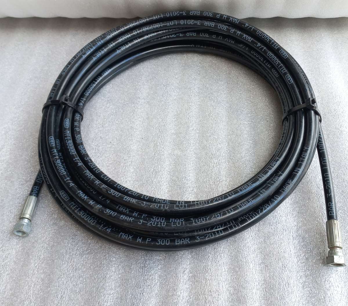 Unused 1/4 x 15m high pressure pipe - pressure washer, air-compressor, liquids