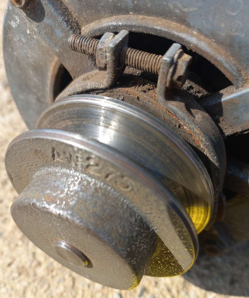 Working order - 220v, 0.20kw, 1/4hp, 1425rpm, foward & reverse  electric motor