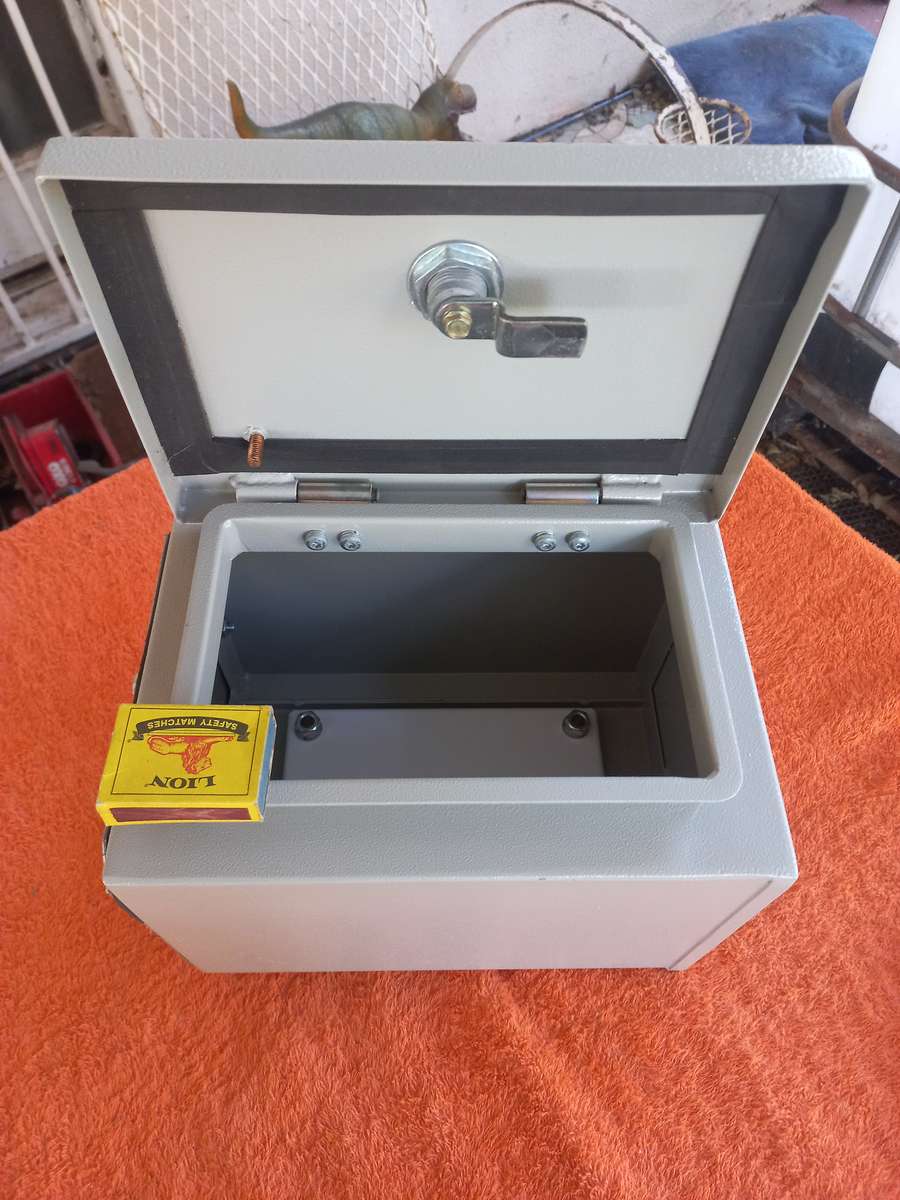 Weatherproof lockable electrical steel box - see description for sizes