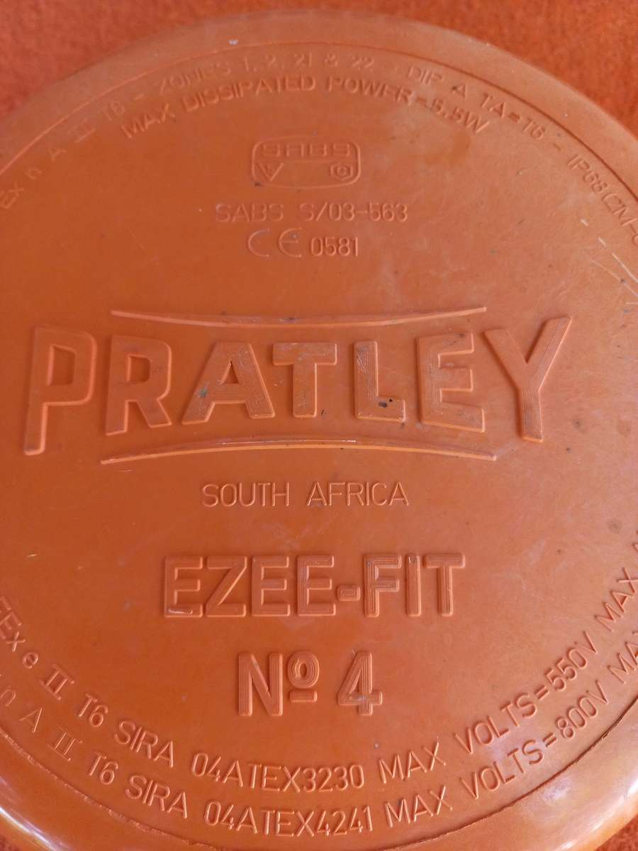 Pratley Ezee-Fit 3way cable box Min outer cable diameter of 26.4mm & max 34.7mm