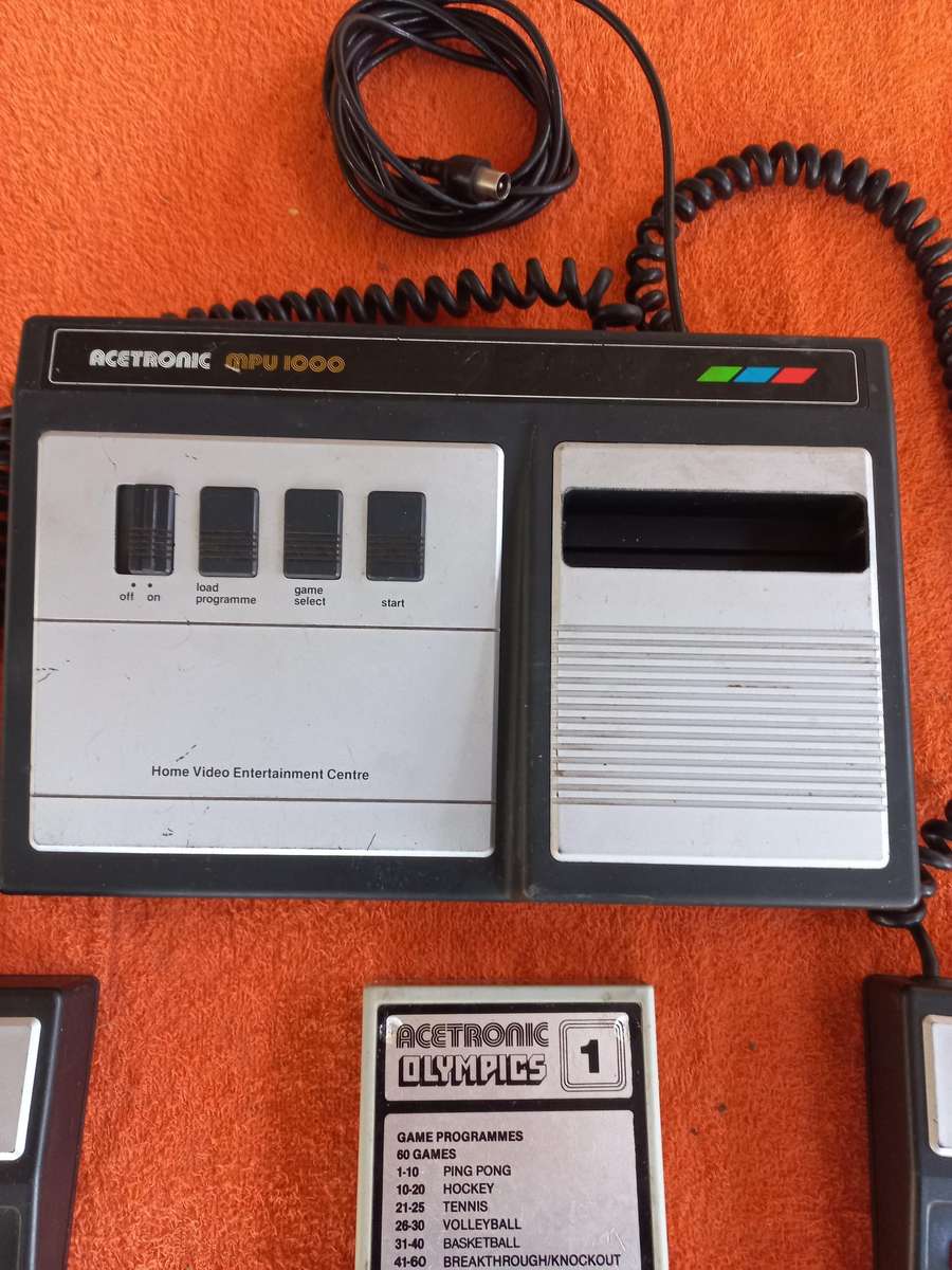 Retro gaming console & game  Acetronic MPU-1000 year 1978 (no power supply) - read description