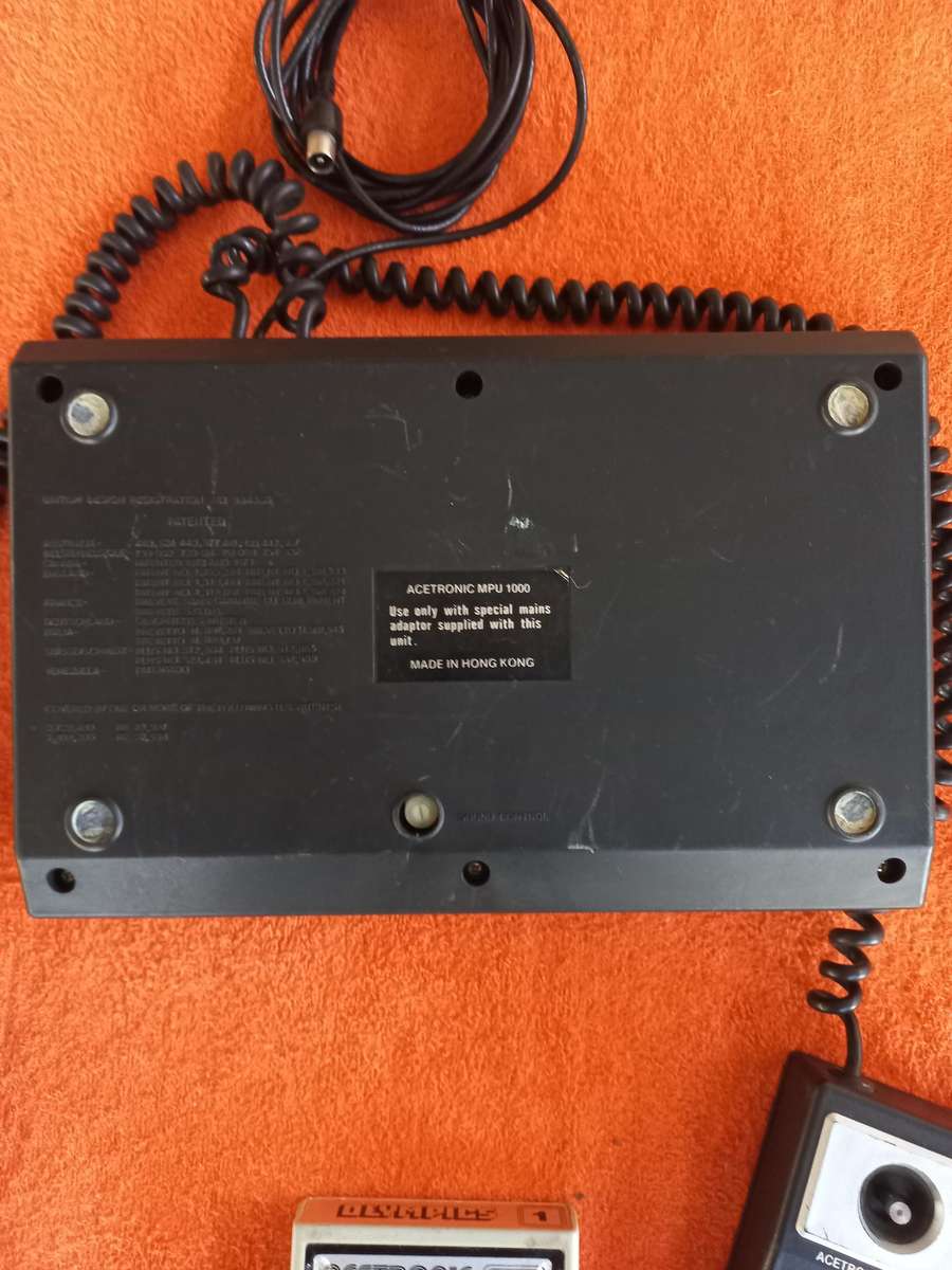 Retro gaming console & game  Acetronic MPU-1000 year 1978 (no power supply) - read description
