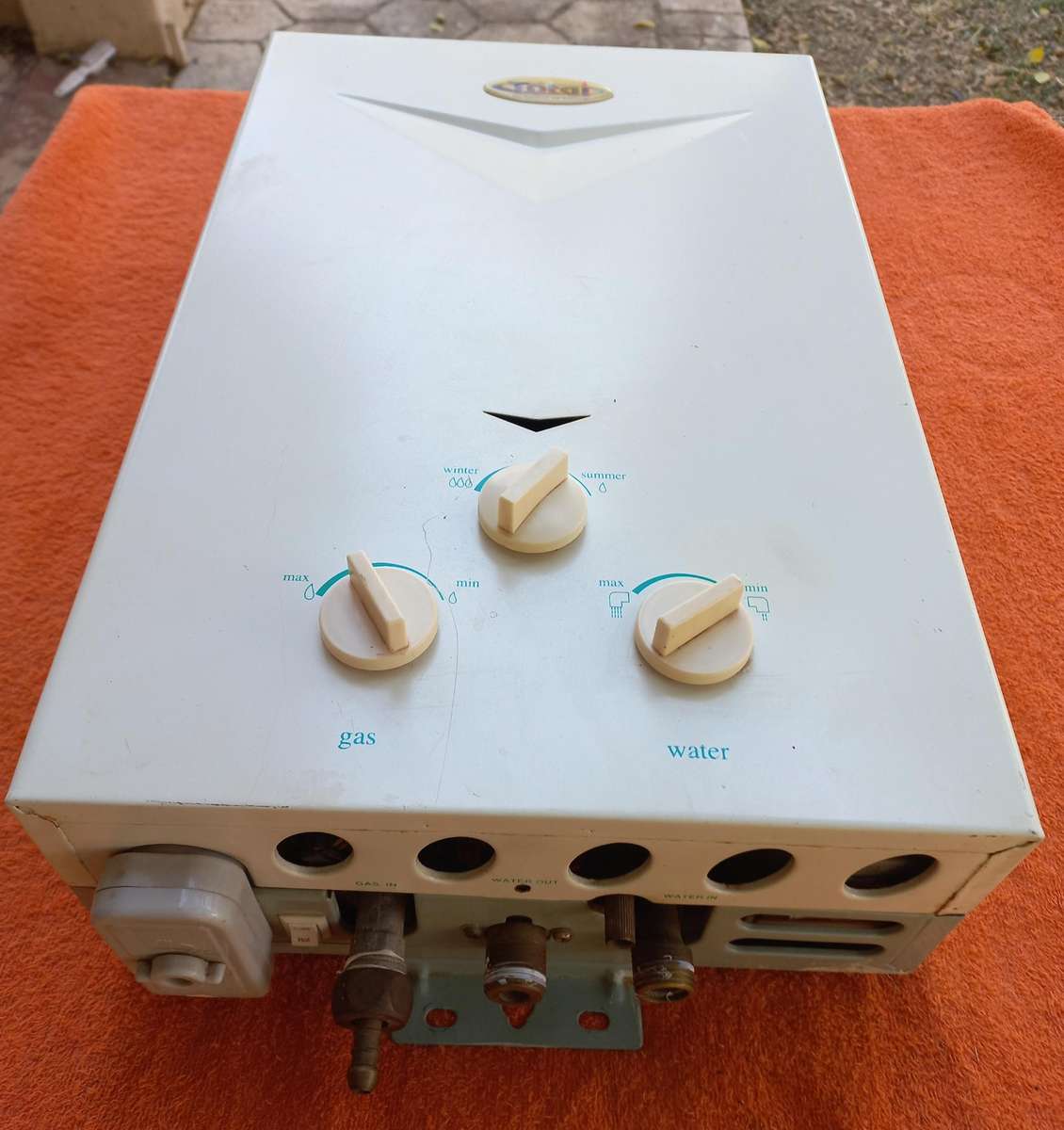 Totai 5L gas geyser - see photos & description