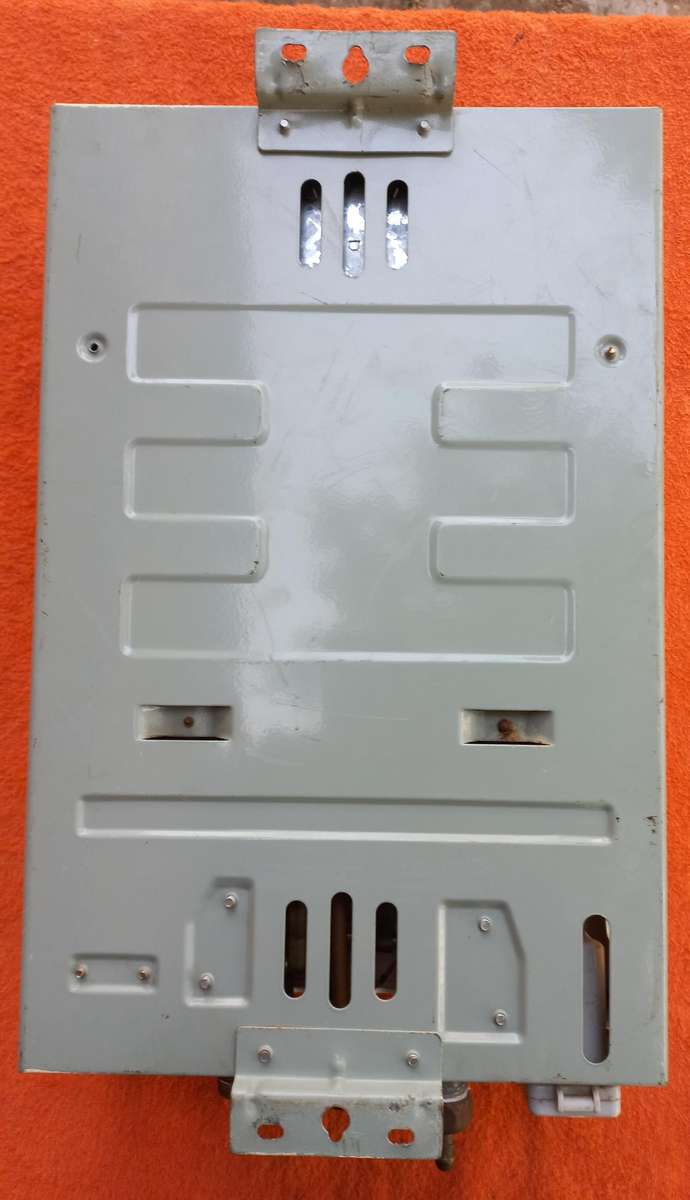 Totai 5L gas geyser - see photos & description