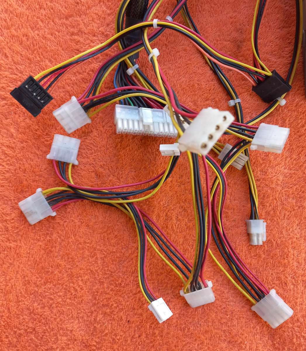 500w standard ATX computer power supply - see photos and description