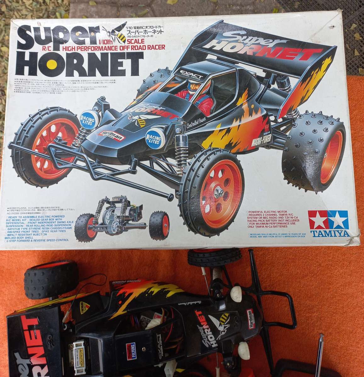 Super Hornet radio controlled RC car