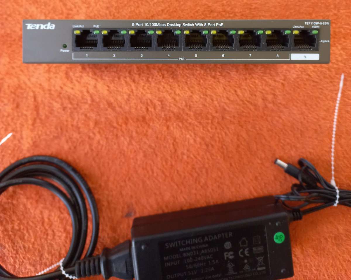 Tenda 9-Port 10/100Mbps Desktop Switch With 8-Port PoE