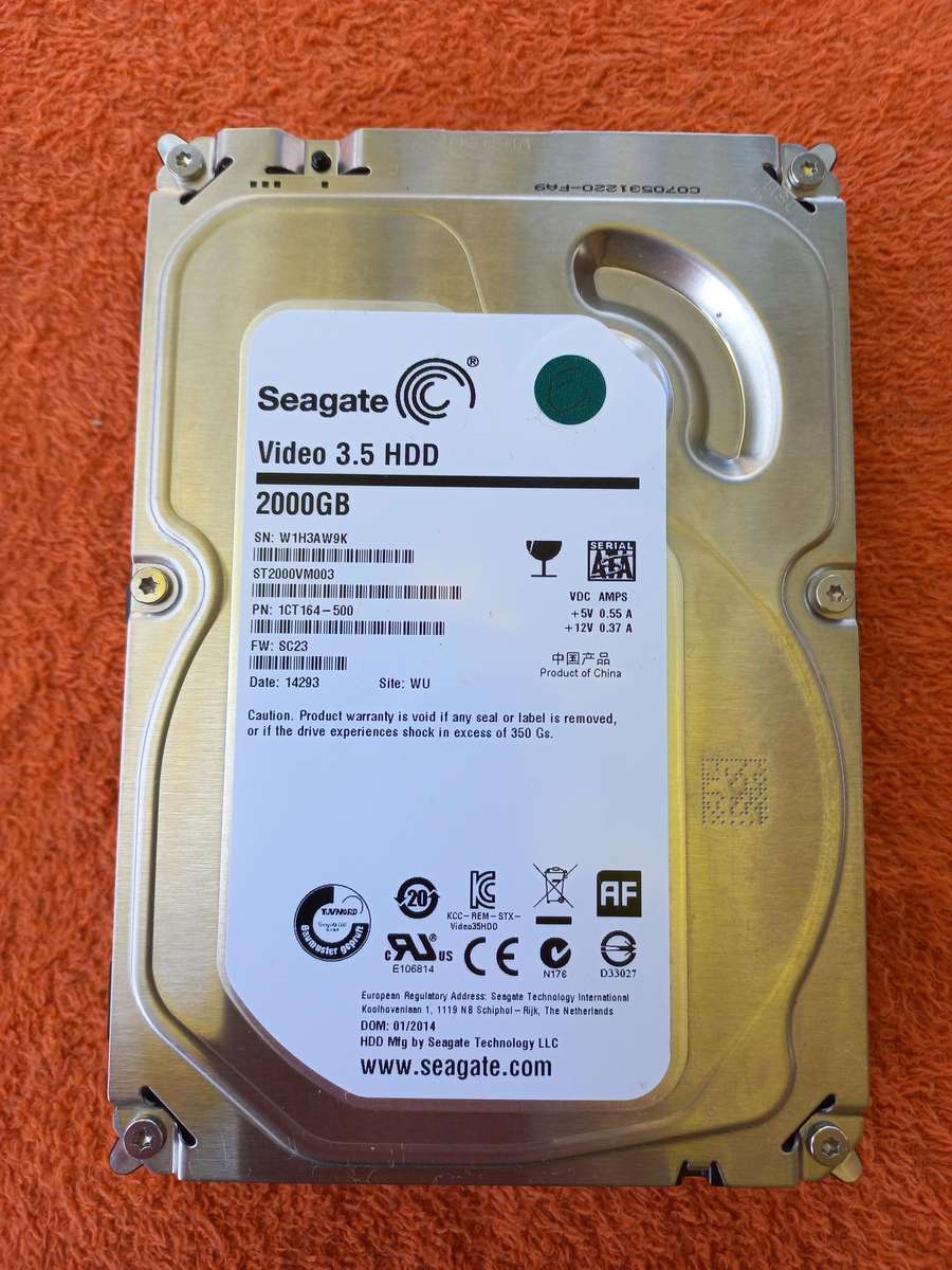 2tb 3.5'' sata hard drive - Seagate - 100% health & performance