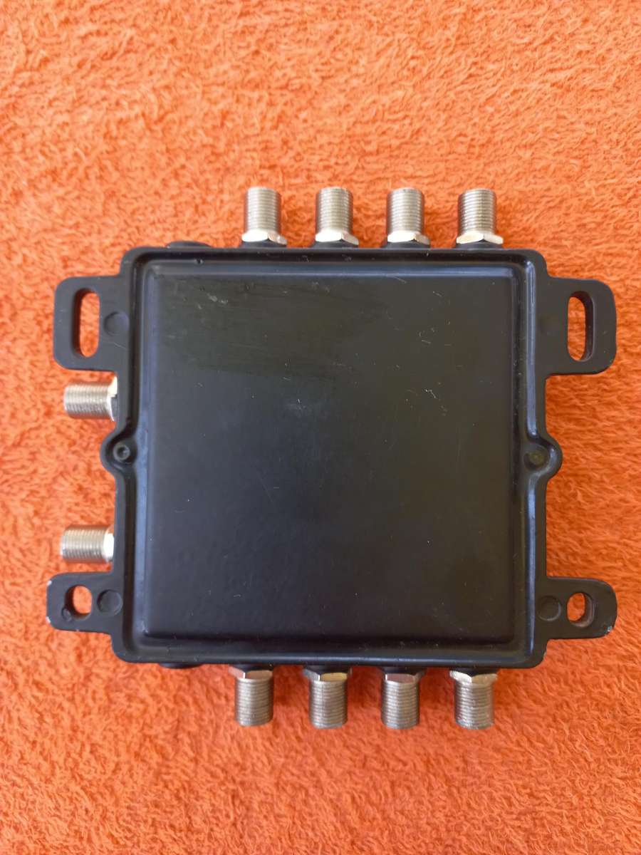 DSTV Explora Multiswitch 5-2