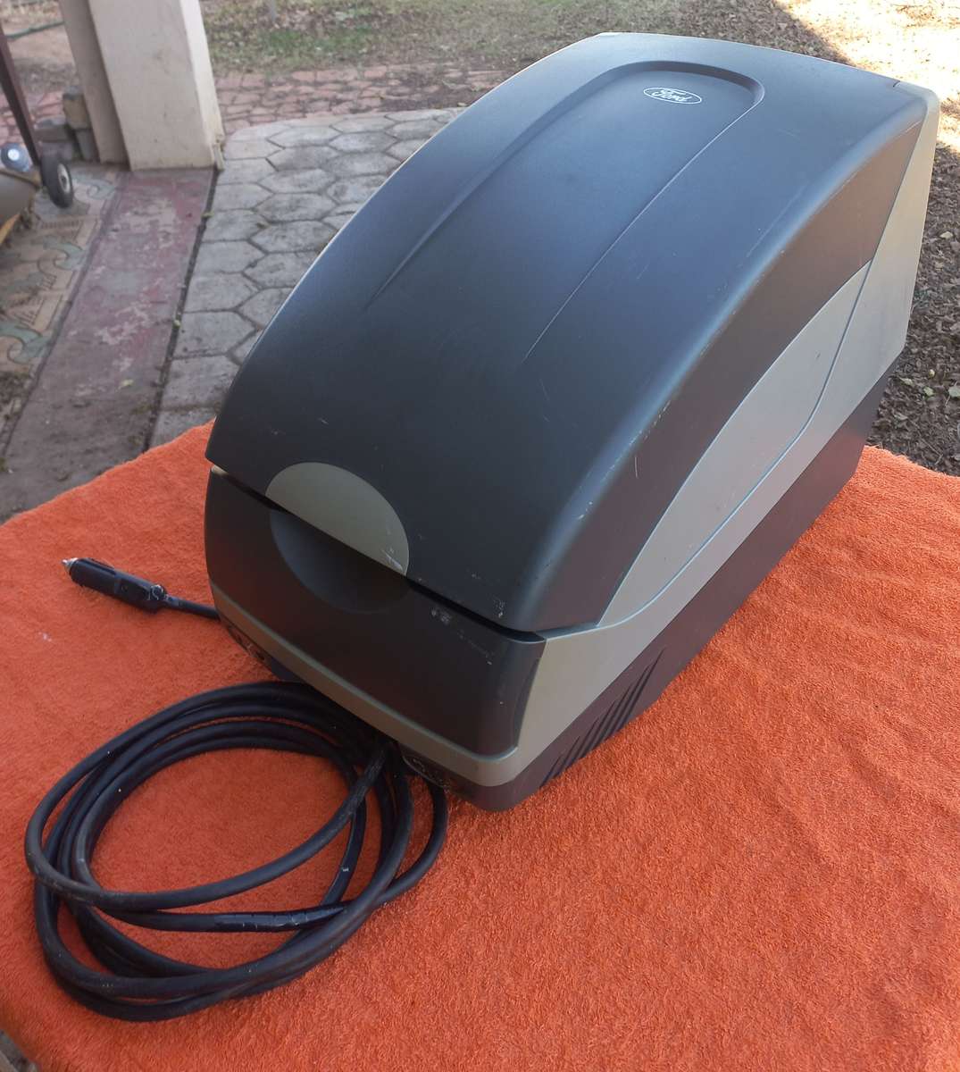 Thermal cooler / Warm box - 15L capacity - Ford