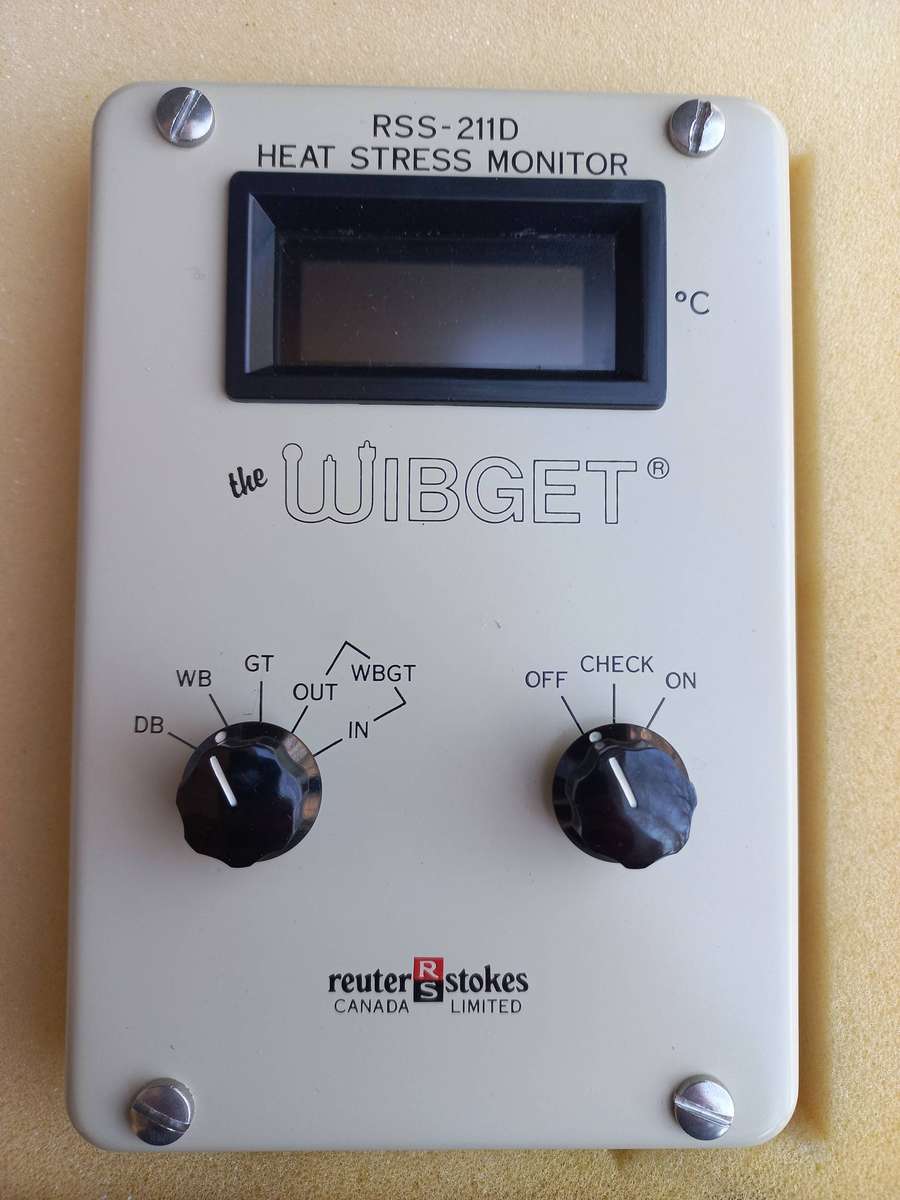 Heat stress monitor - wet and dry bulb