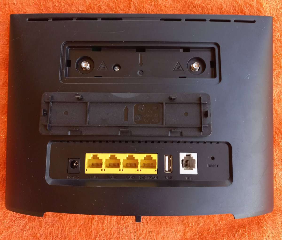 Open to all Networks - Sim modem/wifi router -  Huawei B525s-65a - 2.4ghz & 5ghz wifi