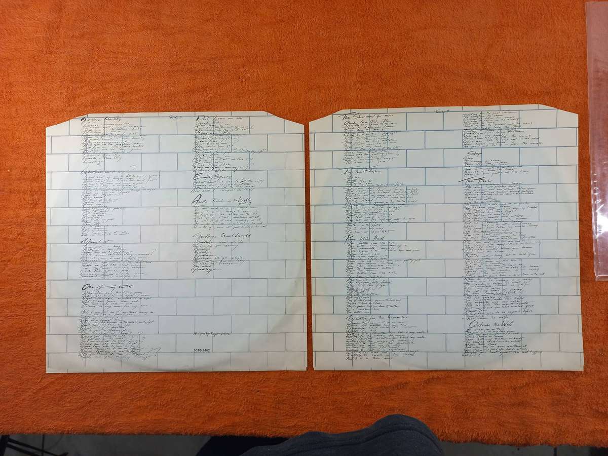 Lot of 4x Lp's - Pink Floyd-The Wall, Elvis- GuitarMan, The History of Rock & Rodriguez