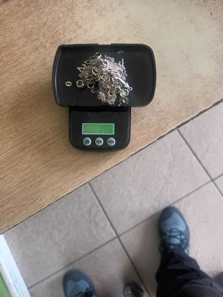 Sterling Silver scrap chains 19.8 grams