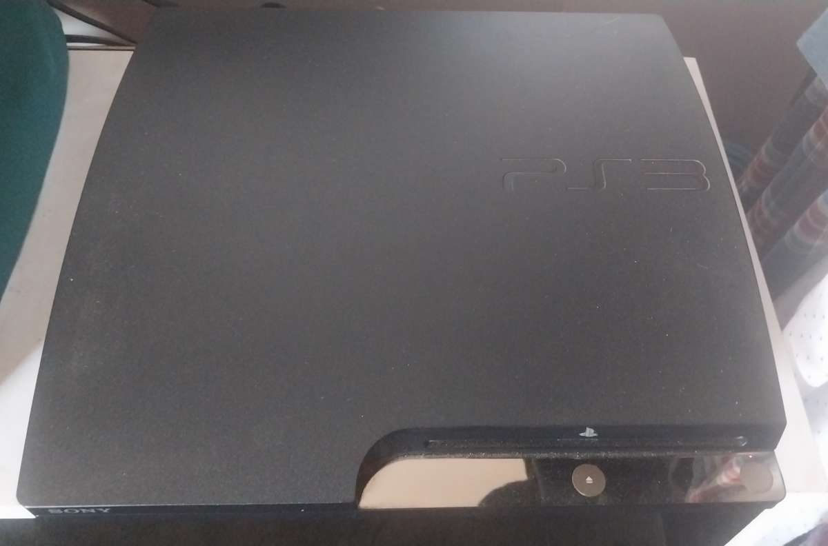 PS3 Slim Console 320G with 2 controllers (See Description) with all cables.