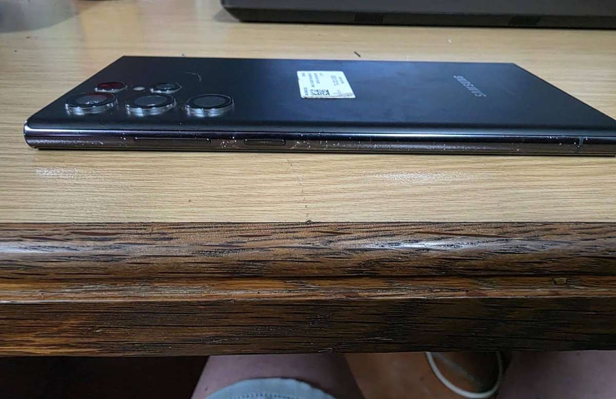 Samsung Galaxy s22 ultra 256gb dual sim