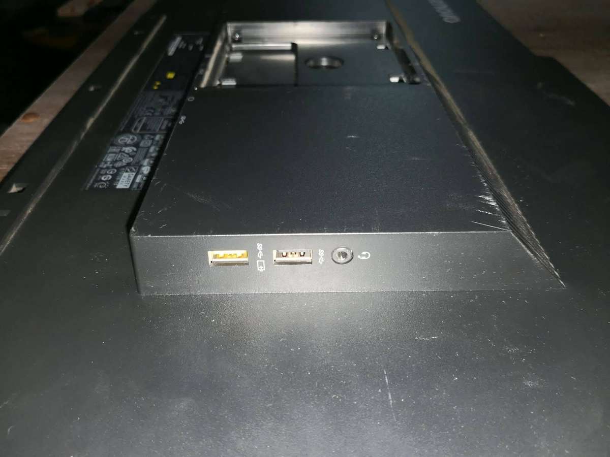 Lenovo ThinkVision T24v-10 23.8