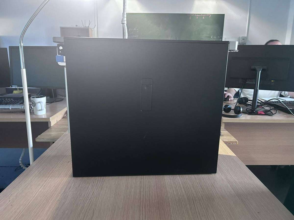 Dell Precision 7820 Tower Workstation | Intel Xeon Bronze 3204 | 24GB RAM | NVIDIA GeForce RTX 2060