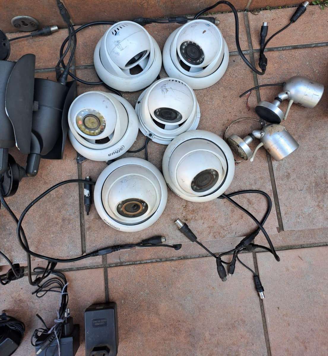 Surveillance Cameras Wires & Power supplies