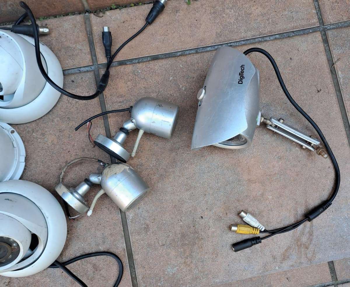 Surveillance Cameras Wires & Power supplies