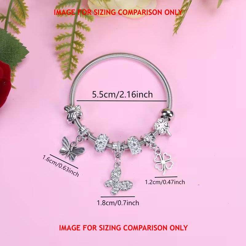 A Stylish And Charming Bracelet Featuring Decorations   (PURPLE)    223
