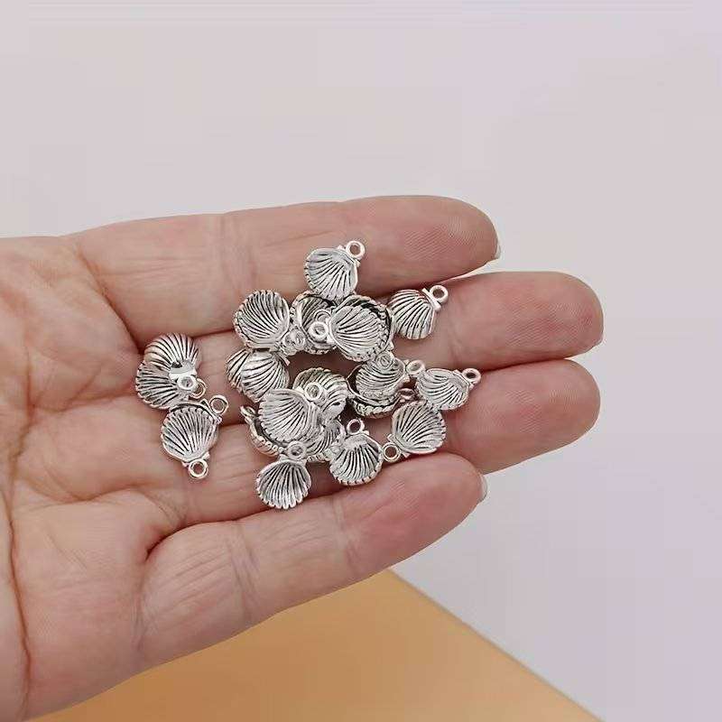 1pcs Tibetan Silver  Sea Shells Charm Bead Fit European Bracelet             232