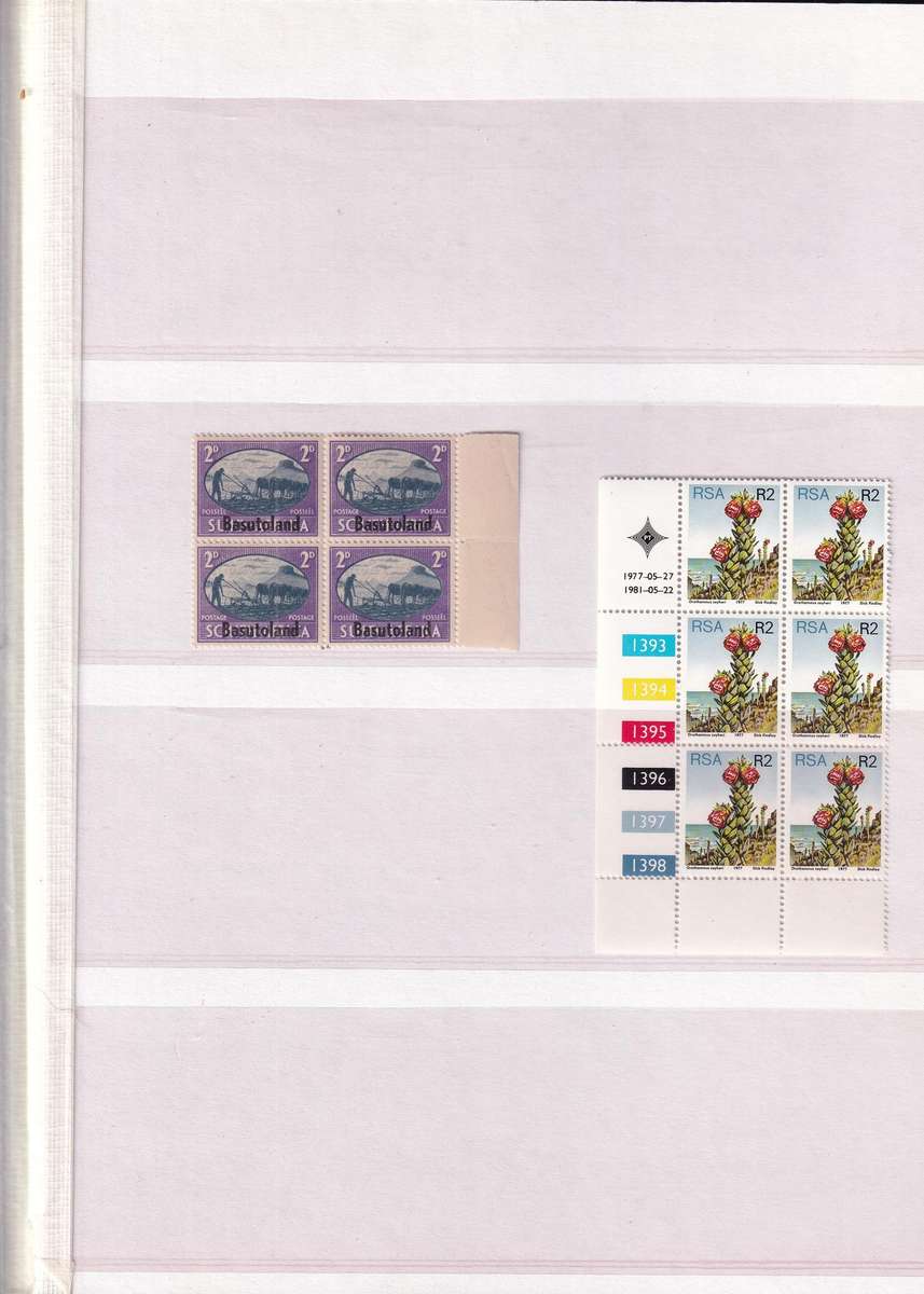 Green Pronto 16 page stamp album (55 ml strips) , good used condition