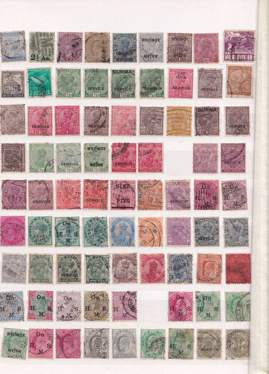 Red 15 page album with India stamps , M/H & used          ( good used condition with faults)
