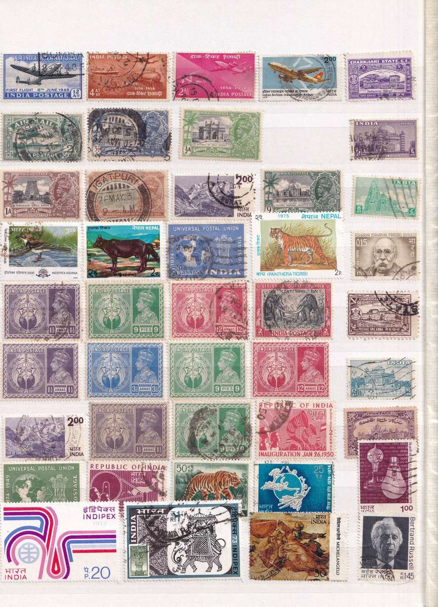 Red 15 page album with India stamps , M/H & used          ( good used condition with faults)