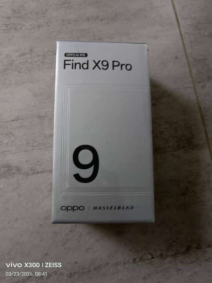 Oppo Find X9 Pro CN variant 12gb +256 gb RED