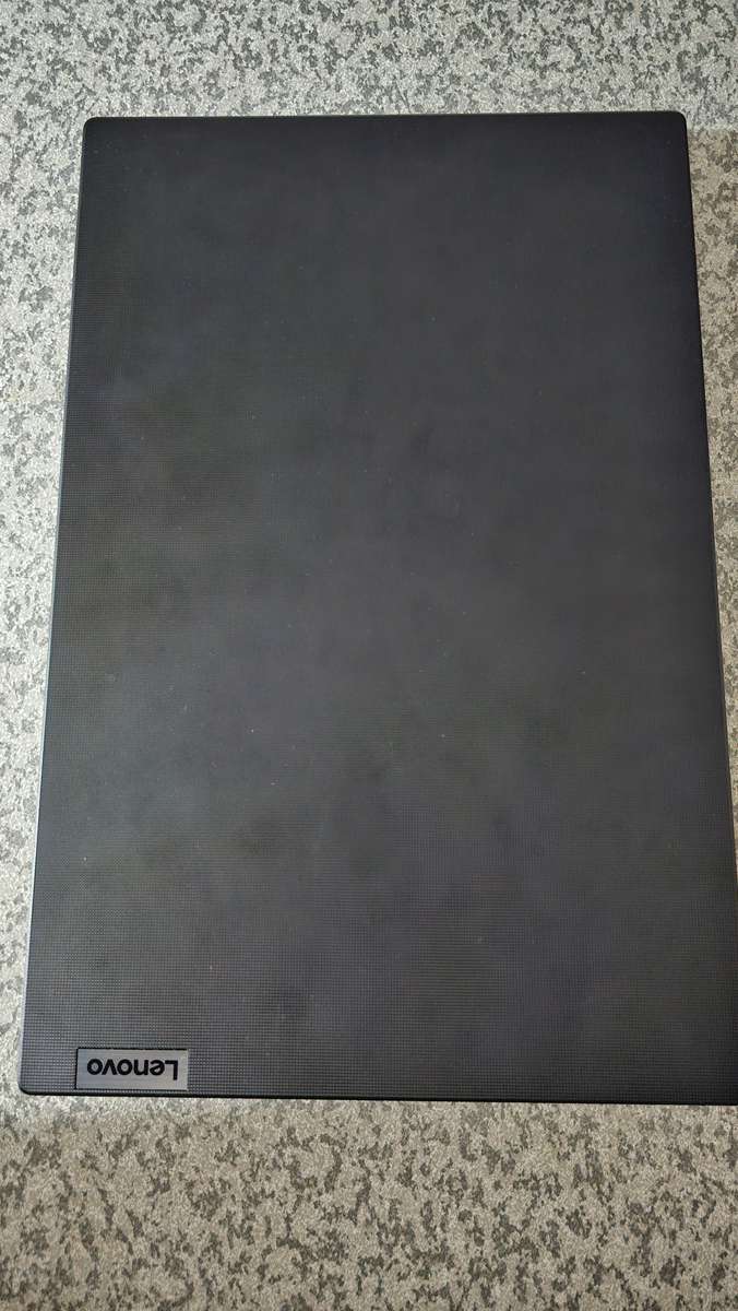 Lenovo V15 G4 AMN 15.6-inch FHD Laptop - AMD Ryzen 5 7520U 512GB SSD 8GB RAM Win 11 Home