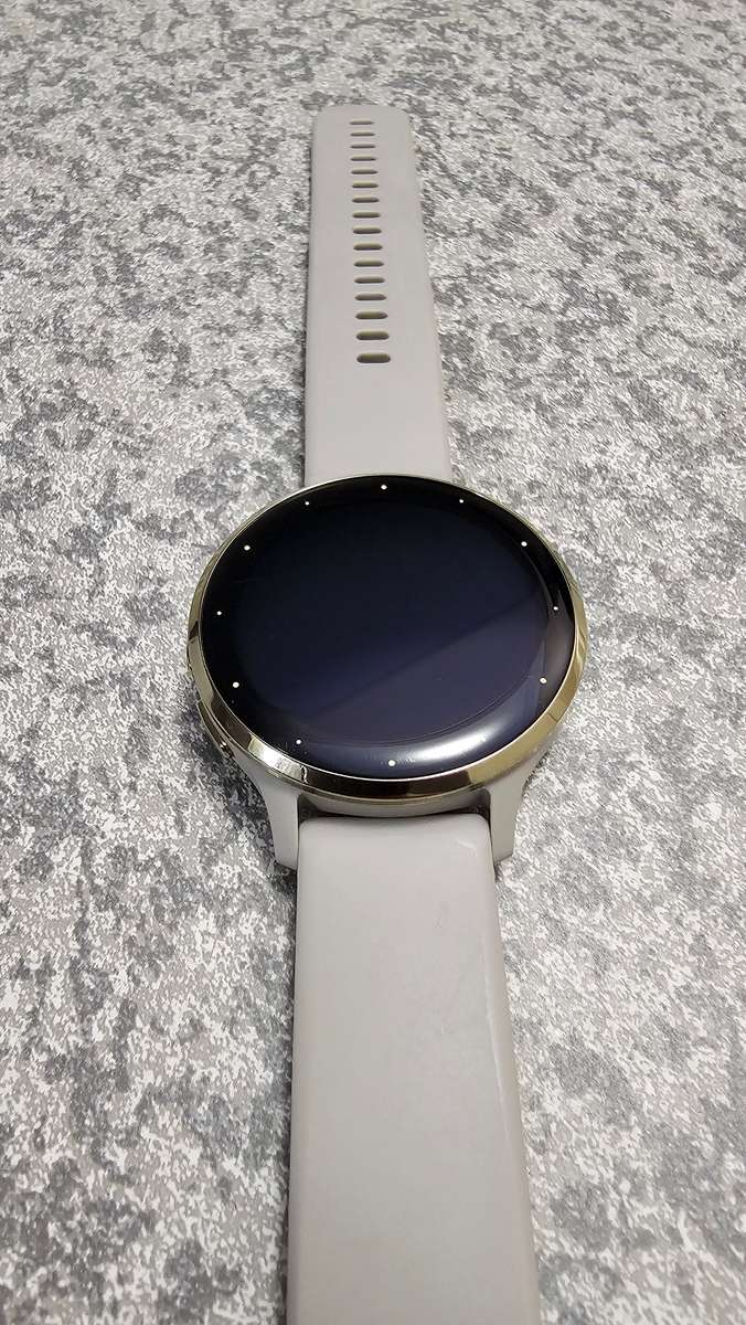 Garmin Venu 3s GPS Smart Watch Soft Gold with French Grey (41mm)