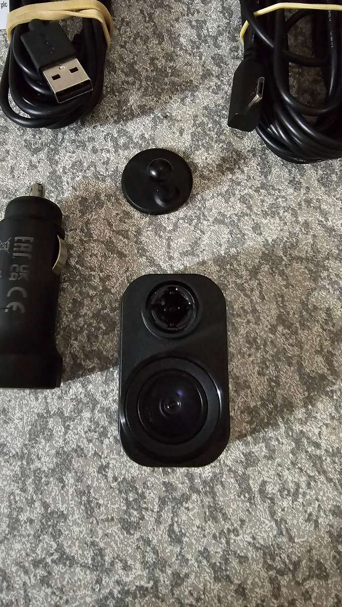 Garmin Dash Cam Mini 2