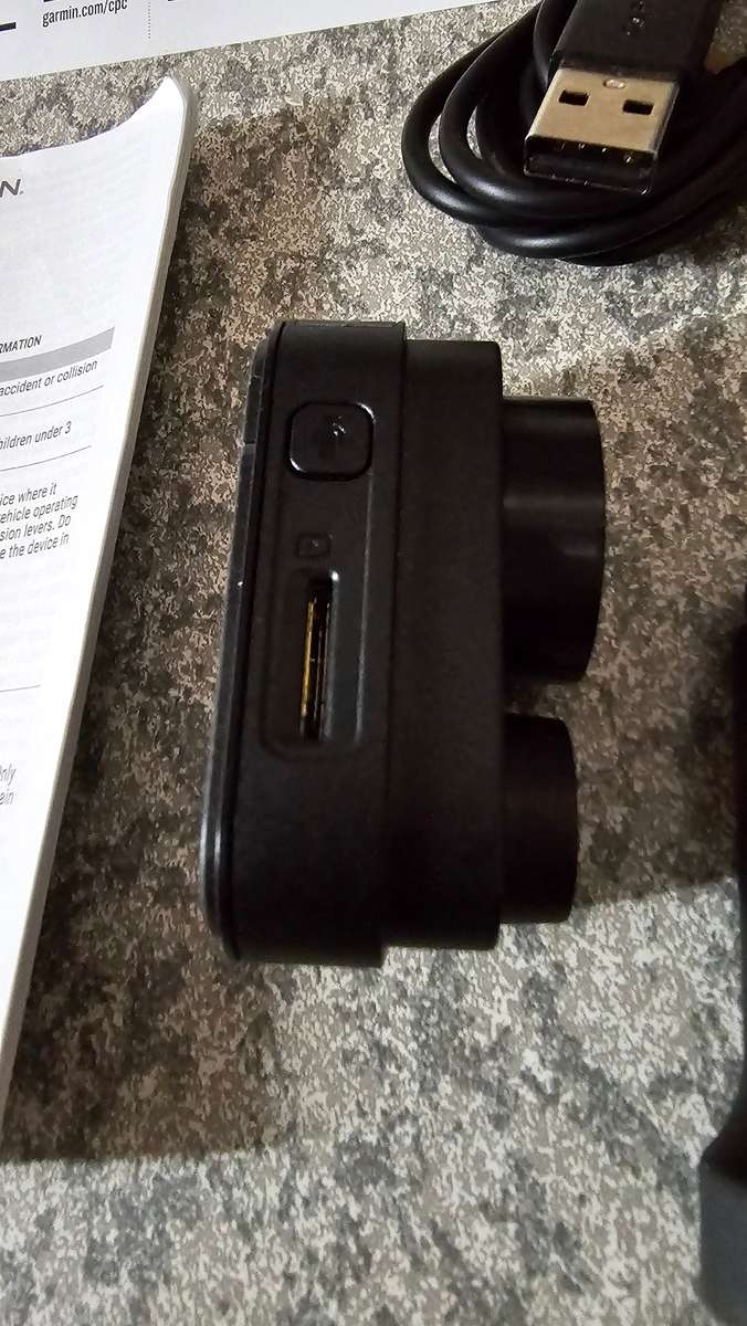 Garmin Dash Cam Mini 2