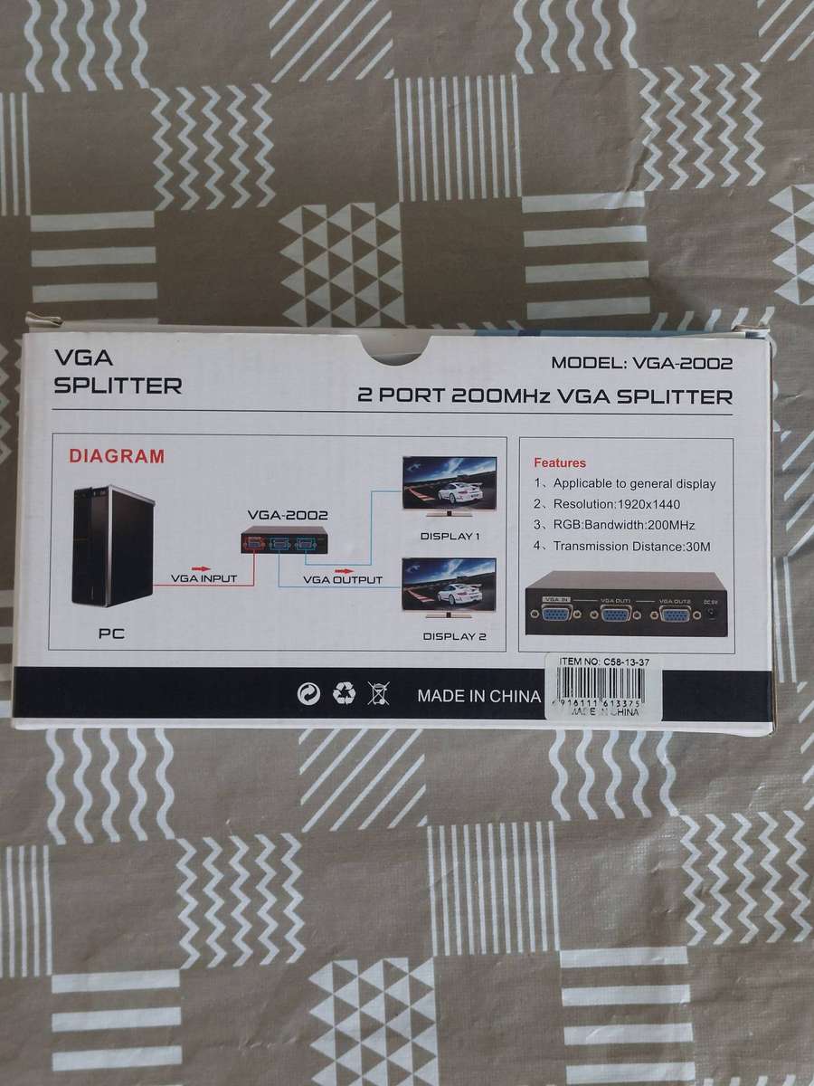 VGA splitter