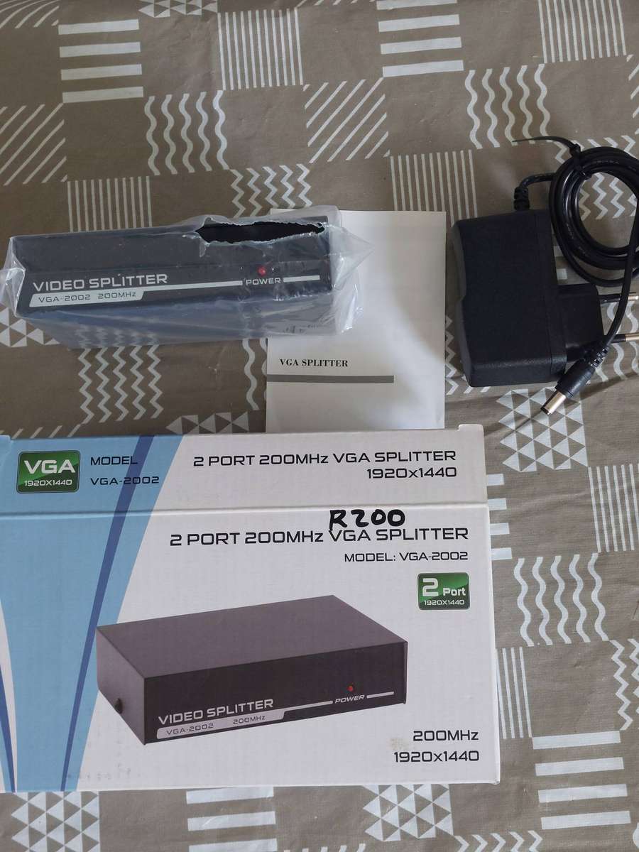 VGA splitter