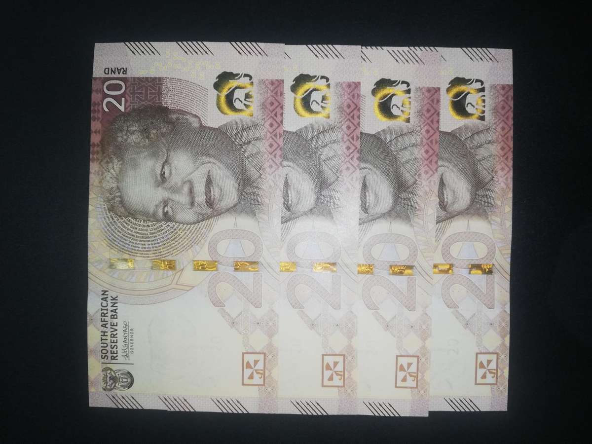 R20 Notes in sequence