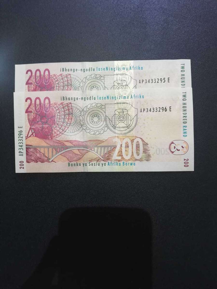 Mboweni R200 x2 in sequence