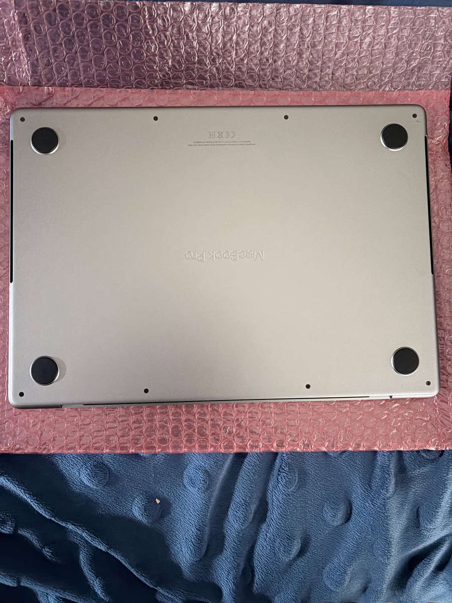 Apple MacBook Pro M1 14"