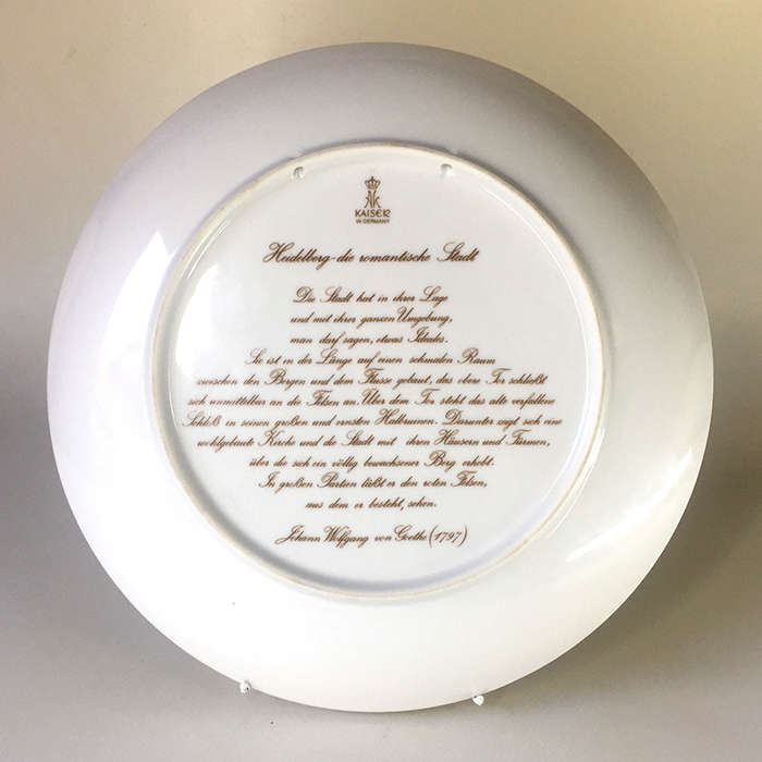 KAISER W. GERMANY CABINET / DISPLAY PLATE  ' Alte Bru"cke u Schloss '    24 cm. / 9 1 / 2 ins. dia.