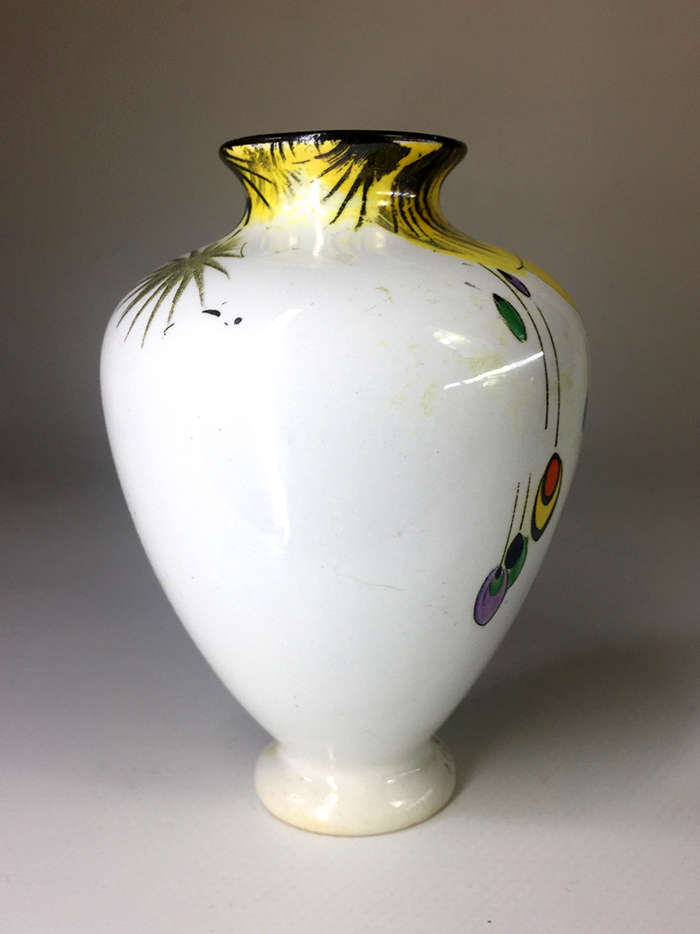 SHELLEY  set : vase 8548,  and jug 6576 ,  hand painted art deco design