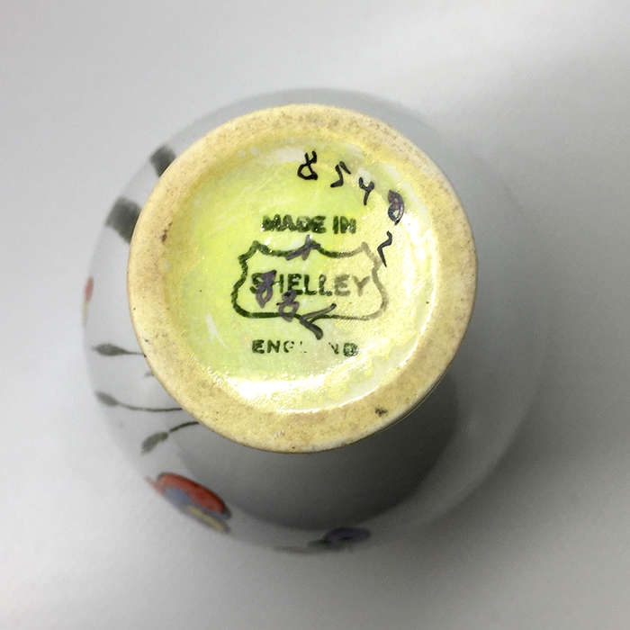 SHELLEY  set : vase 8548,  and jug 6576 ,  hand painted art deco design