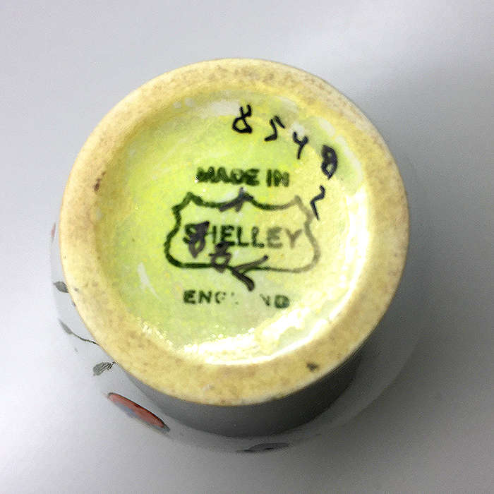 SHELLEY  set : vase 8548,  and jug 6576 ,  hand painted art deco design