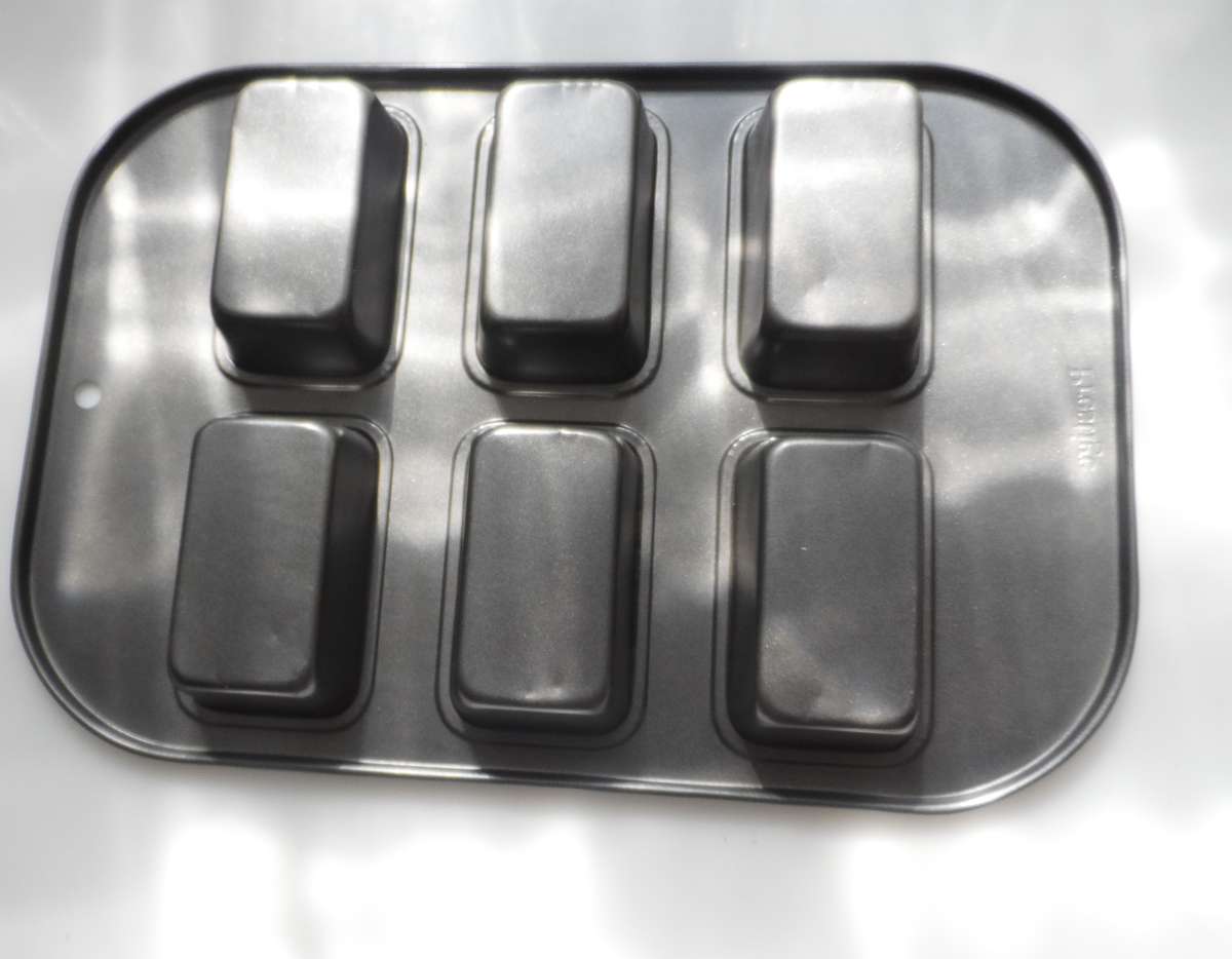 PRESTIGE MINI LOAF PAN , 6 MINI LOAF BAKING PAN